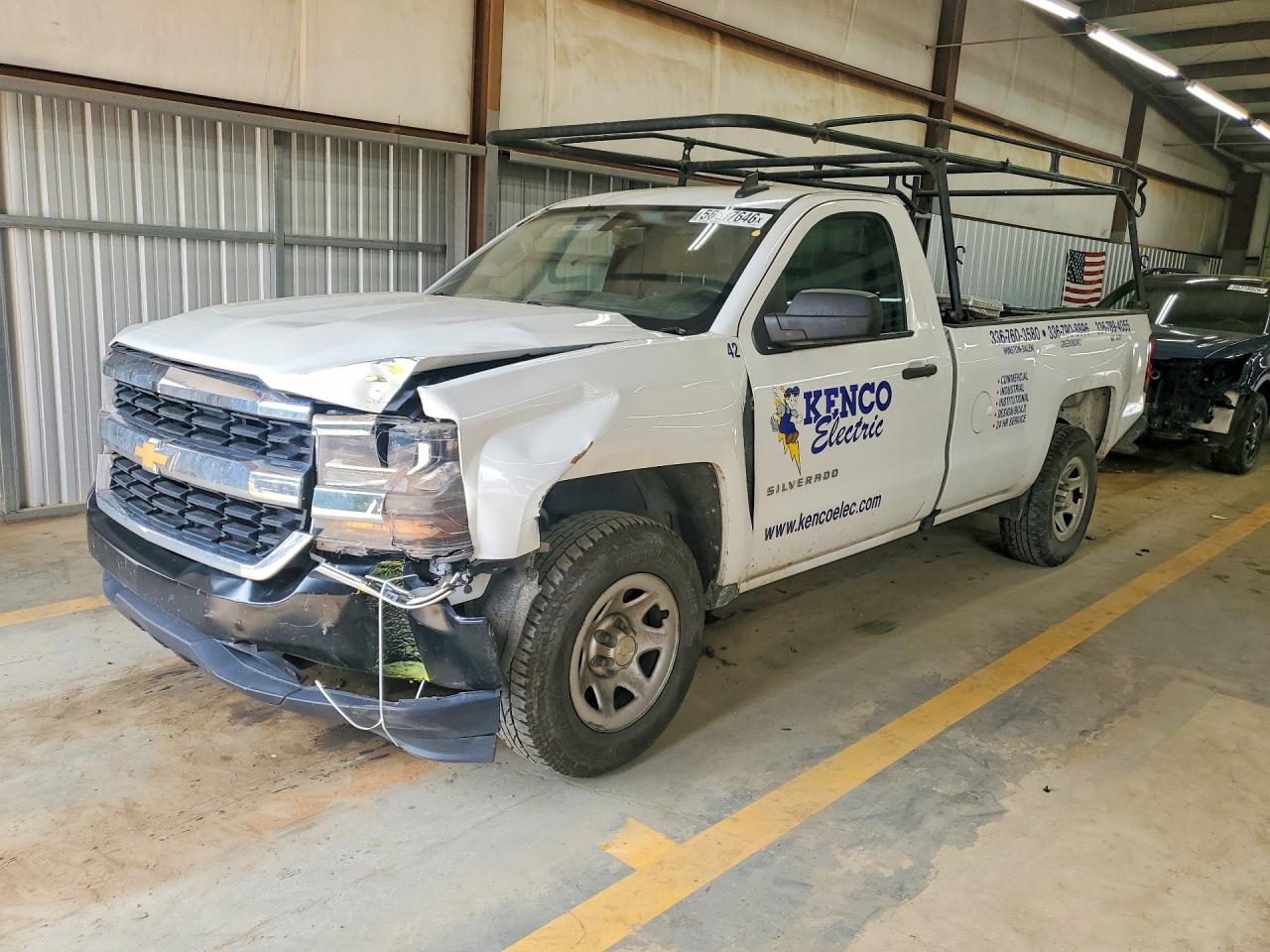 Salvage Chevrolet Silverado Image
