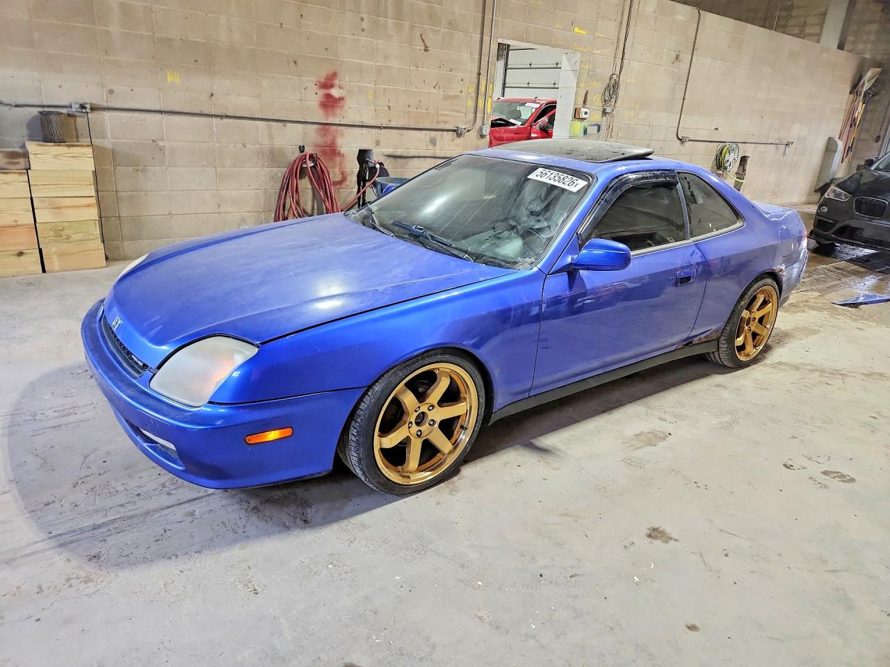 Salvage Honda Prelude Image