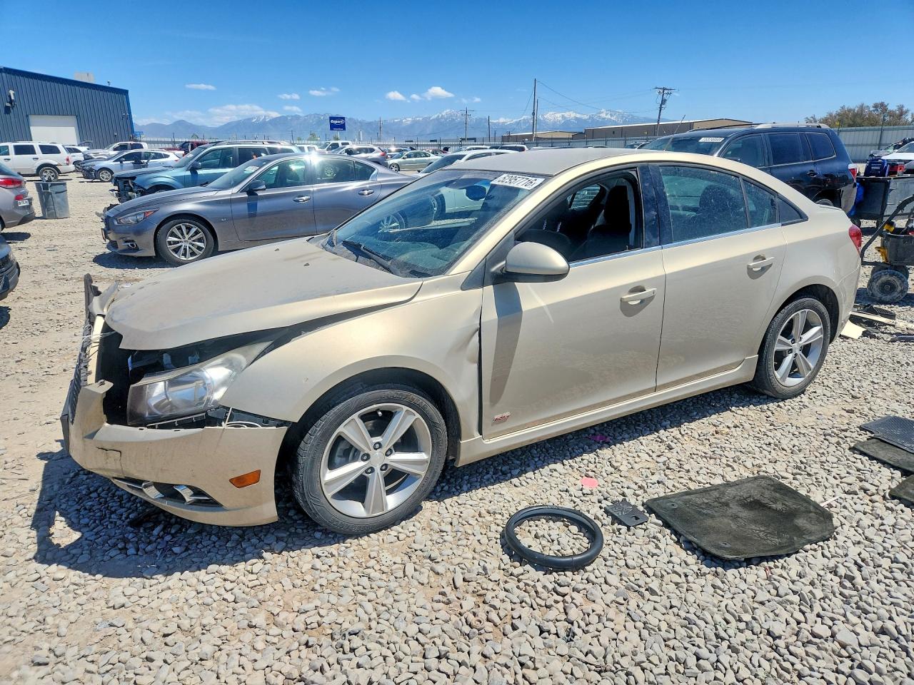 Salvage Chevrolet Cruze Image