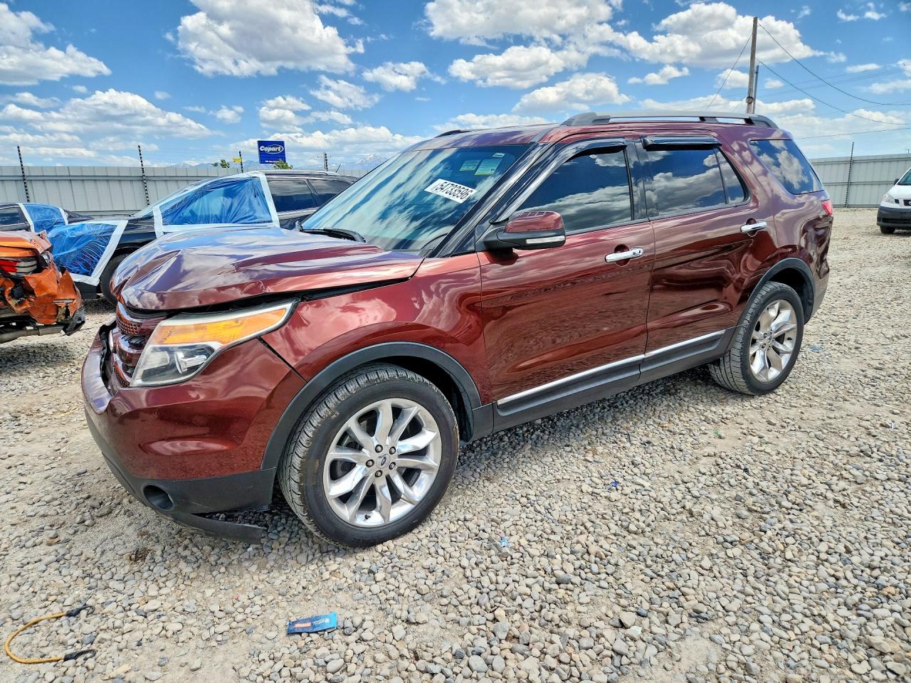 Salvage Ford Explorer Image