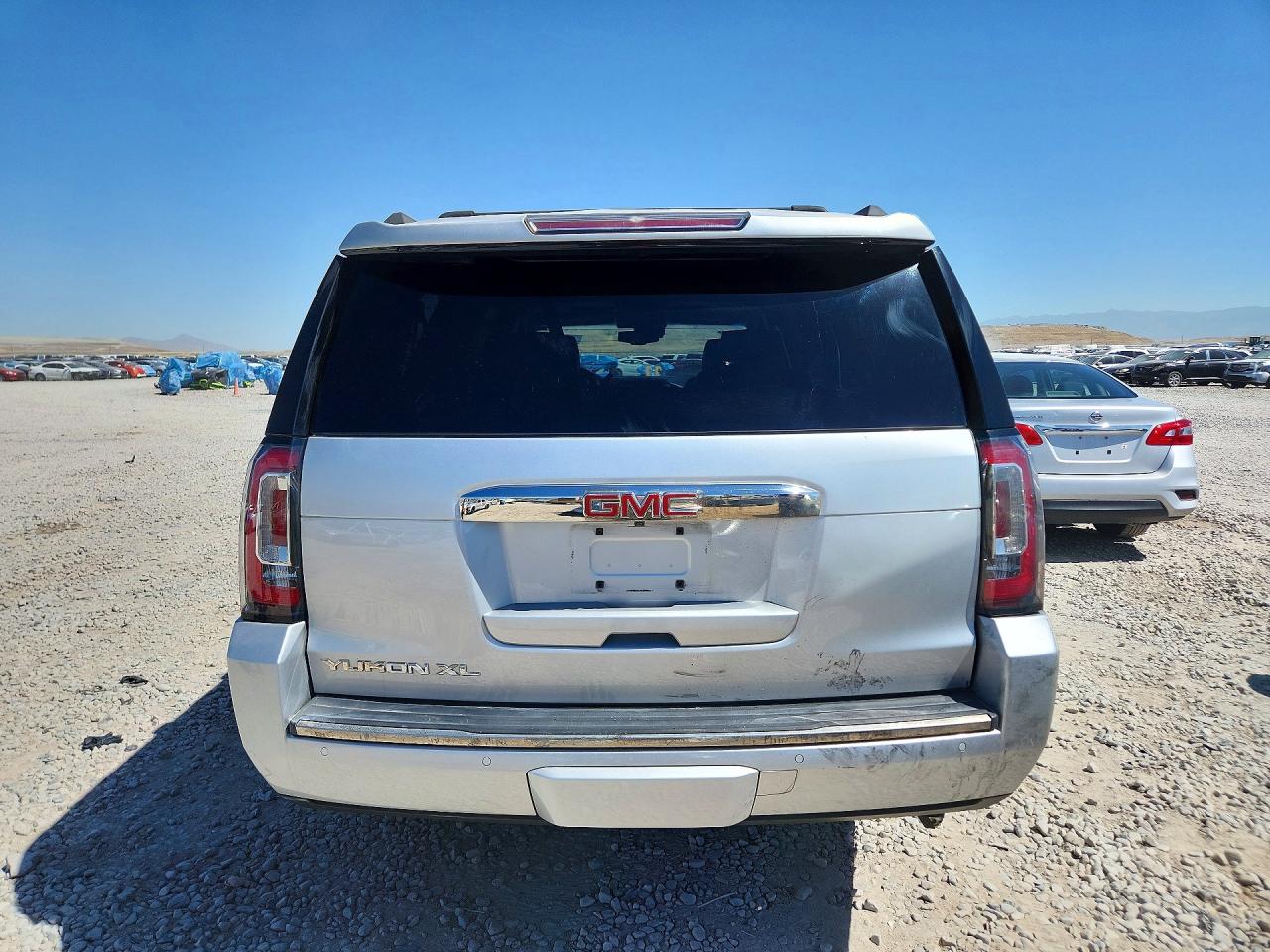 GMC Yukon Denali