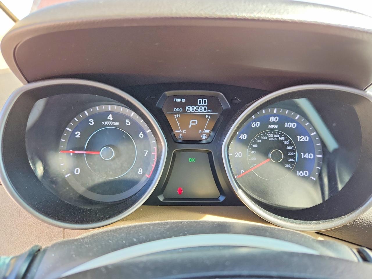 Hyundai ELANTRA Gls