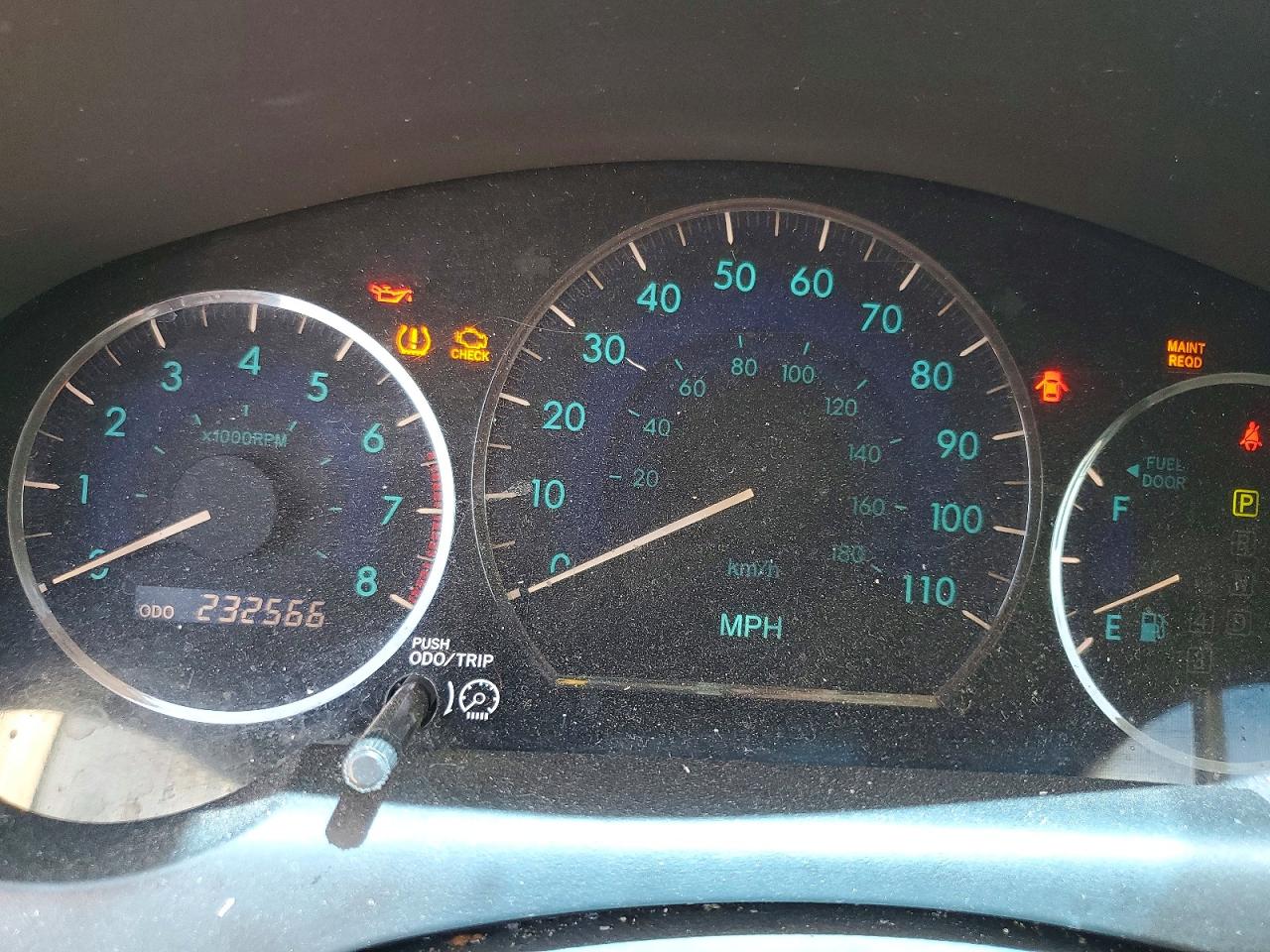 Toyota Sienna Le 8-passenger