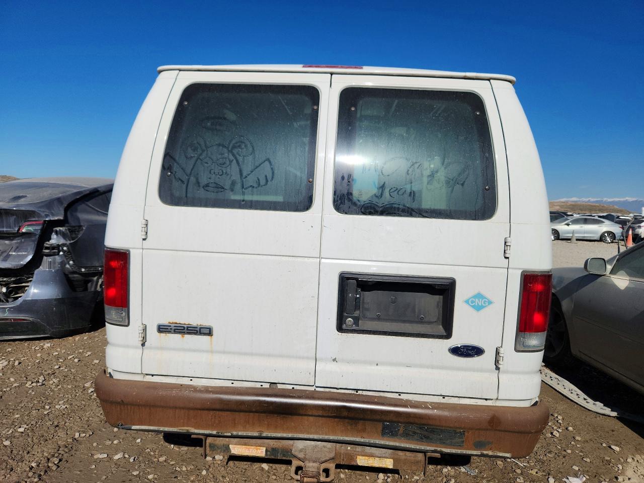 Ford Econoline E250 Van