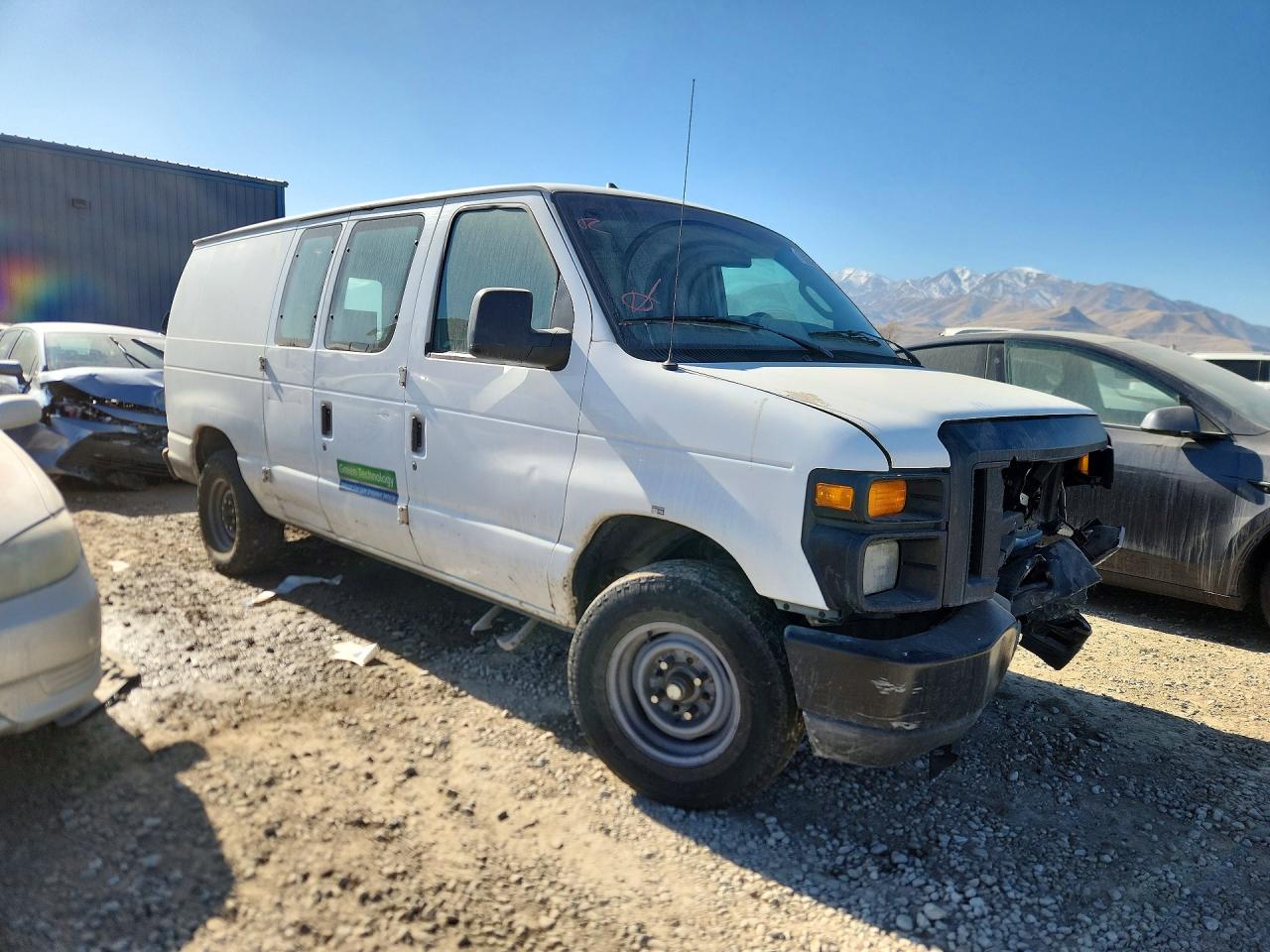 Ford Econoline E250 Van