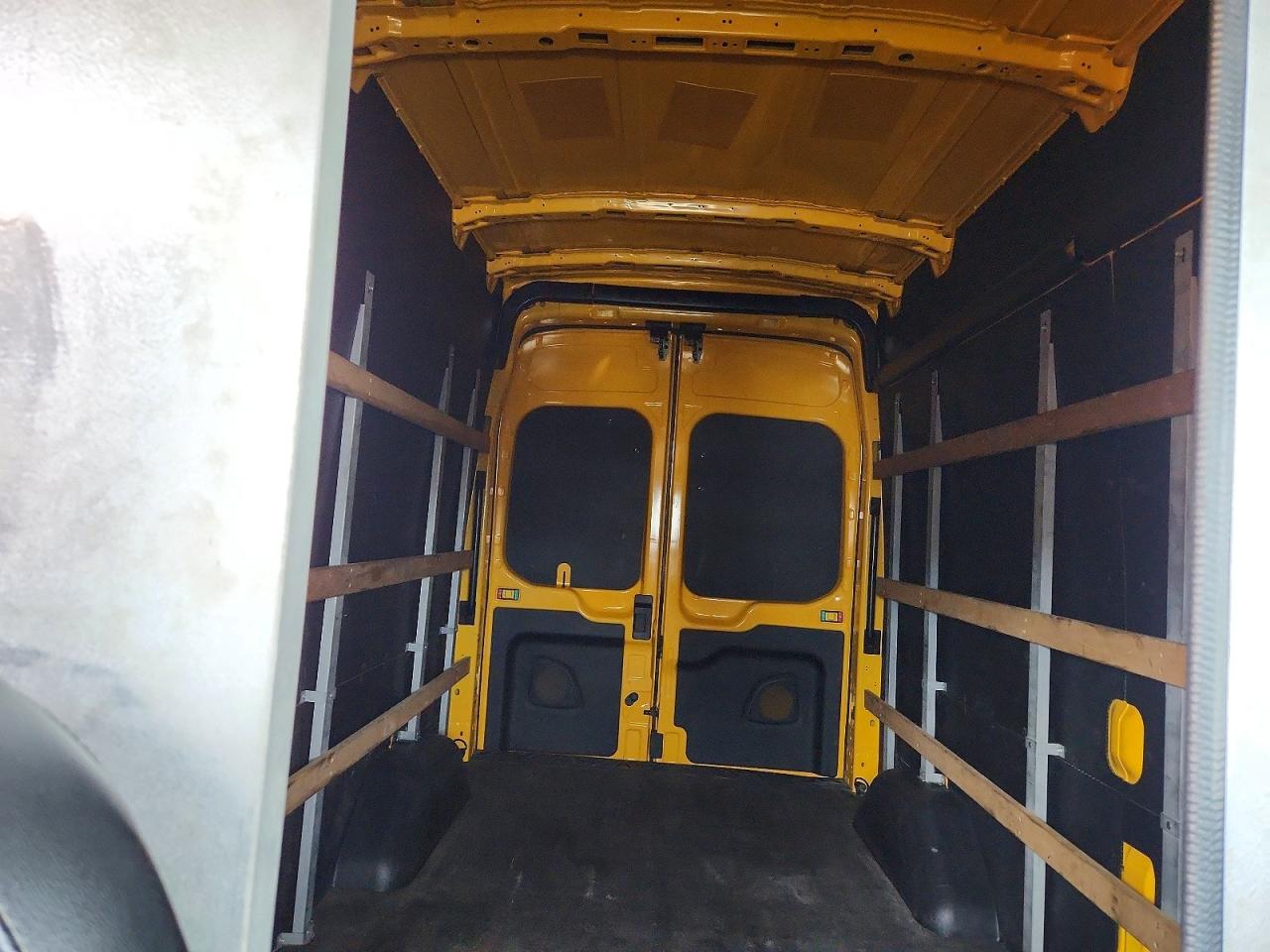 Ford Transit T-250