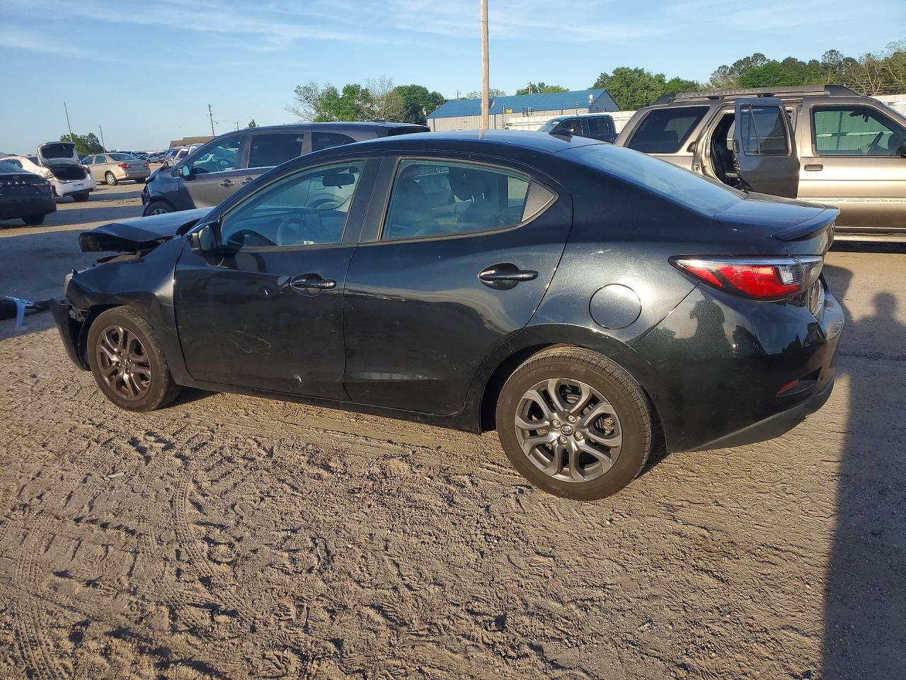 Toyota Yaris Le