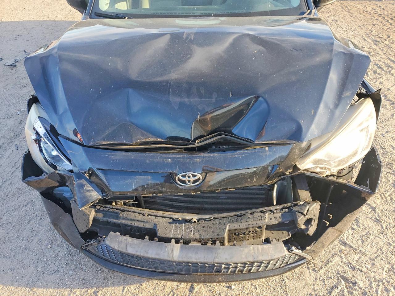 Toyota Yaris Le