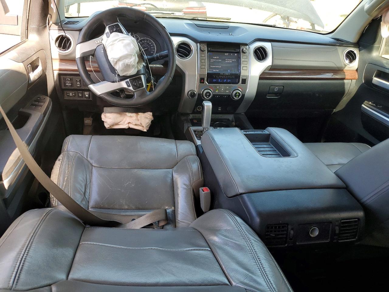 Toyota Tundra Crewmax Limited