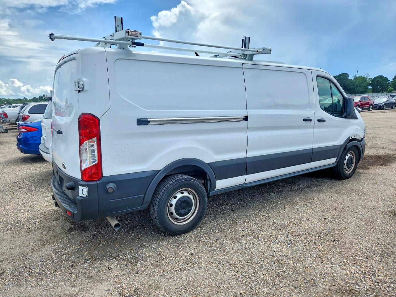 Ford Transit T-250