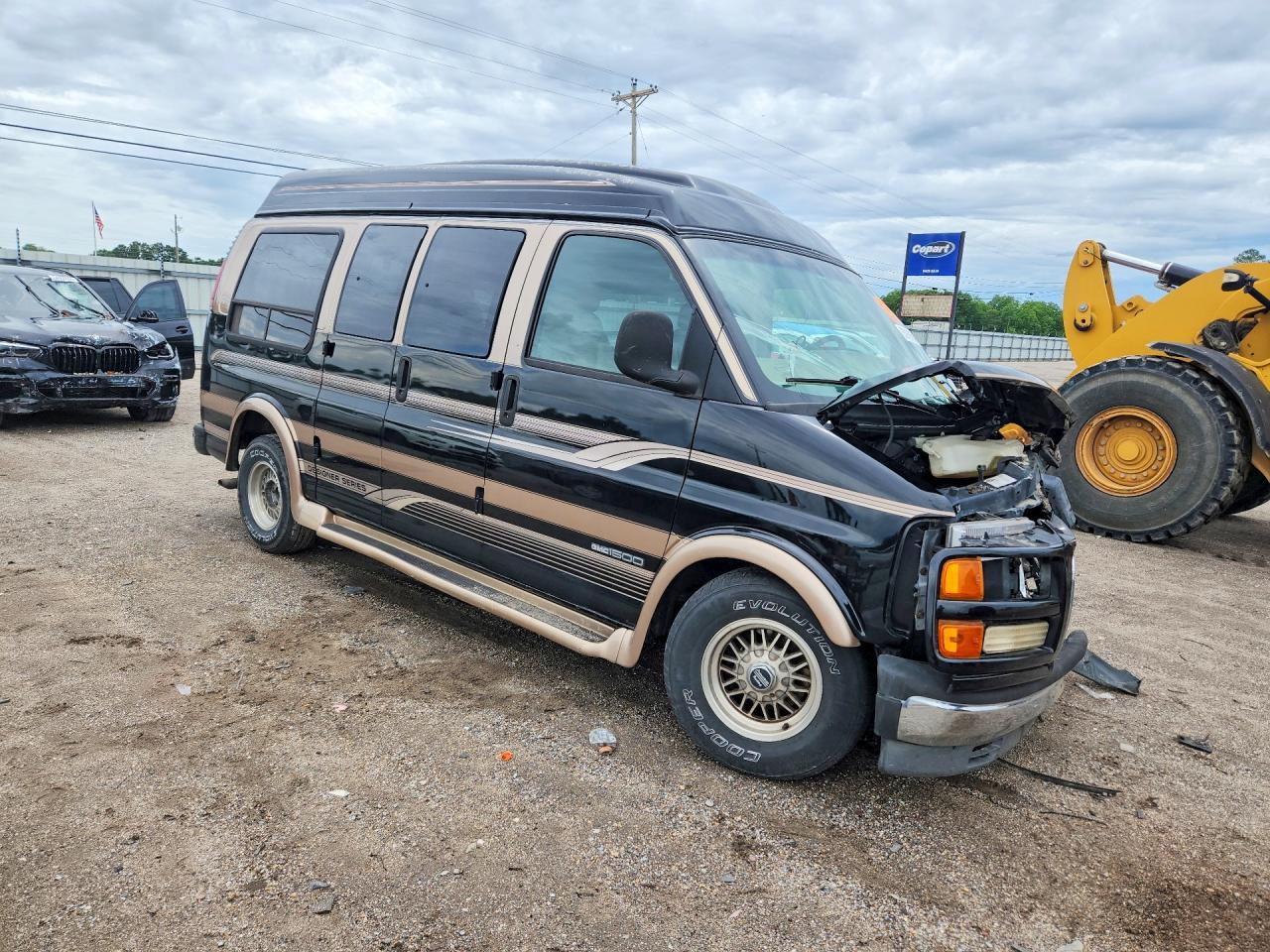 GMC Savana Rv G1500