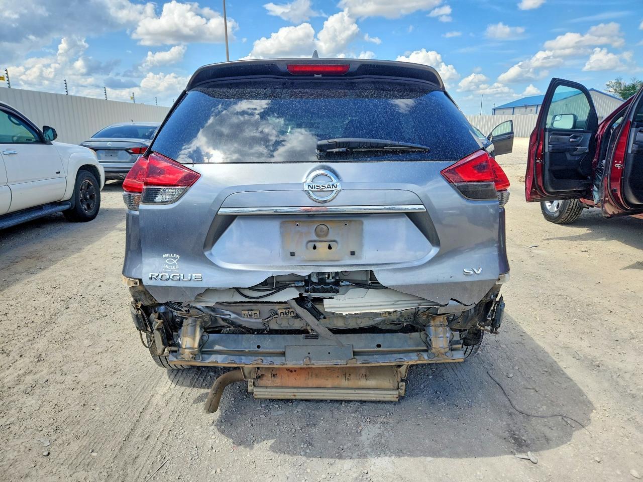 Nissan Rogue Sv