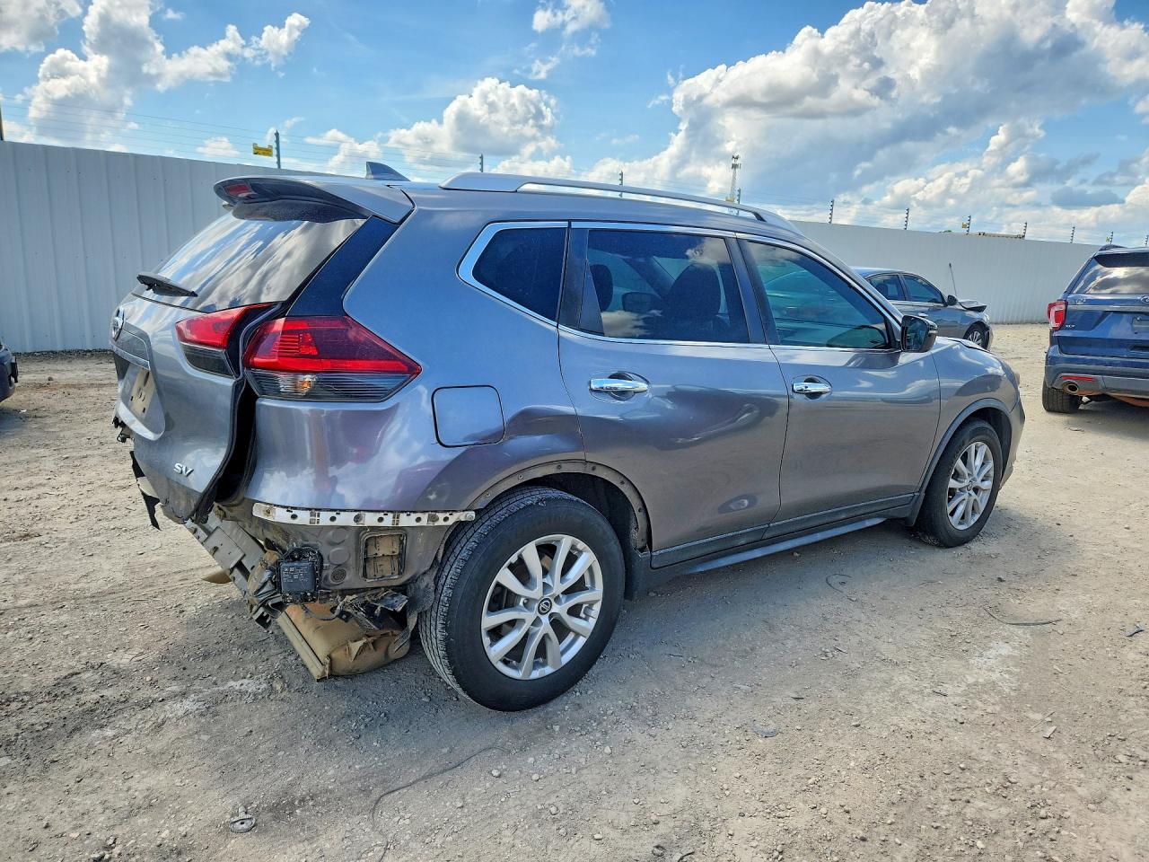 Nissan Rogue Sv