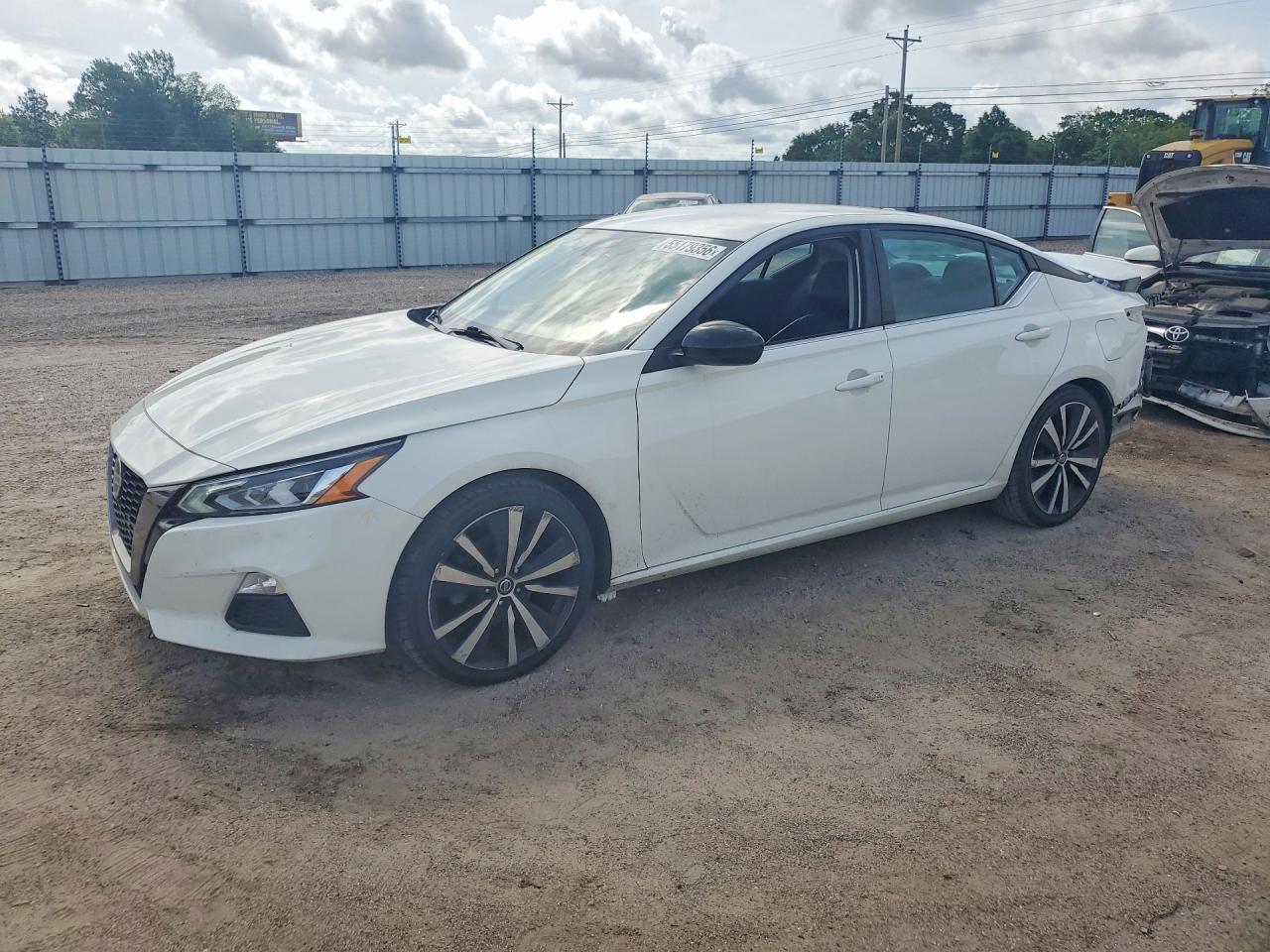 Nissan Altima Sr