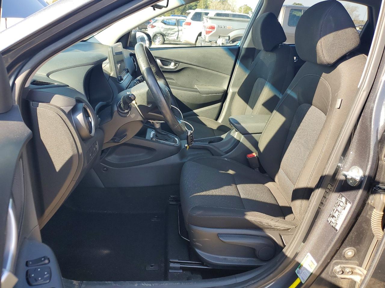 Hyundai KONA Sel