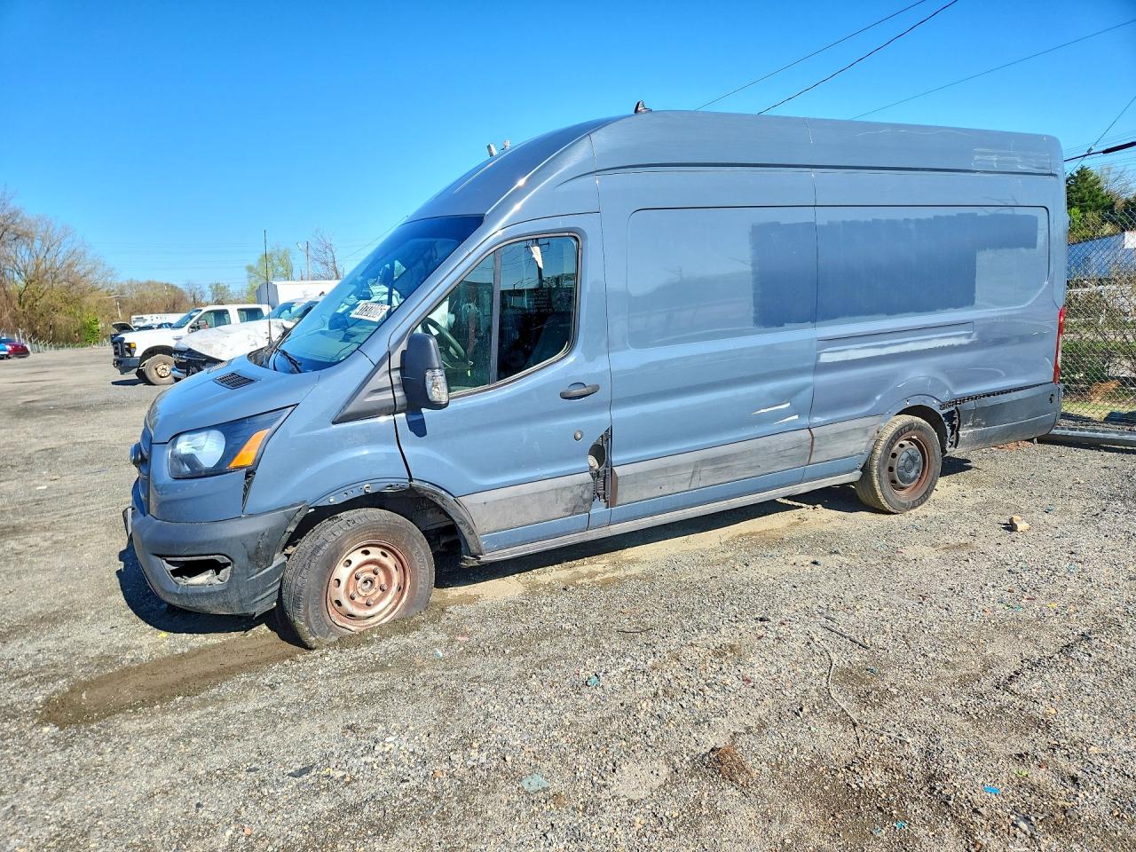 Salvage Ford Transit Image