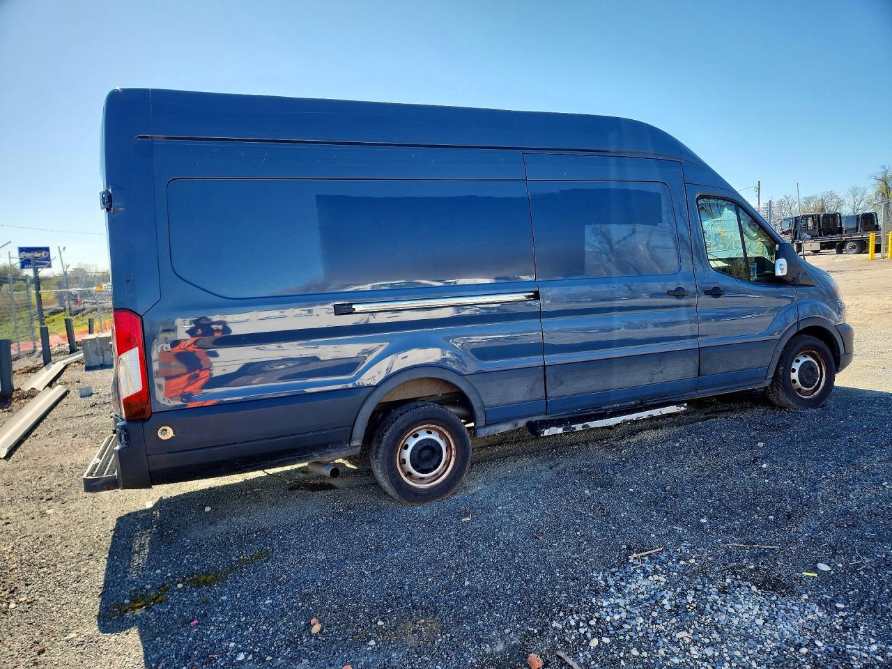 Ford Transit T-250