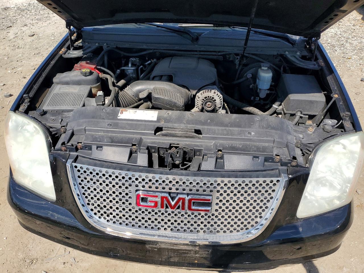 GMC Yukon Slt