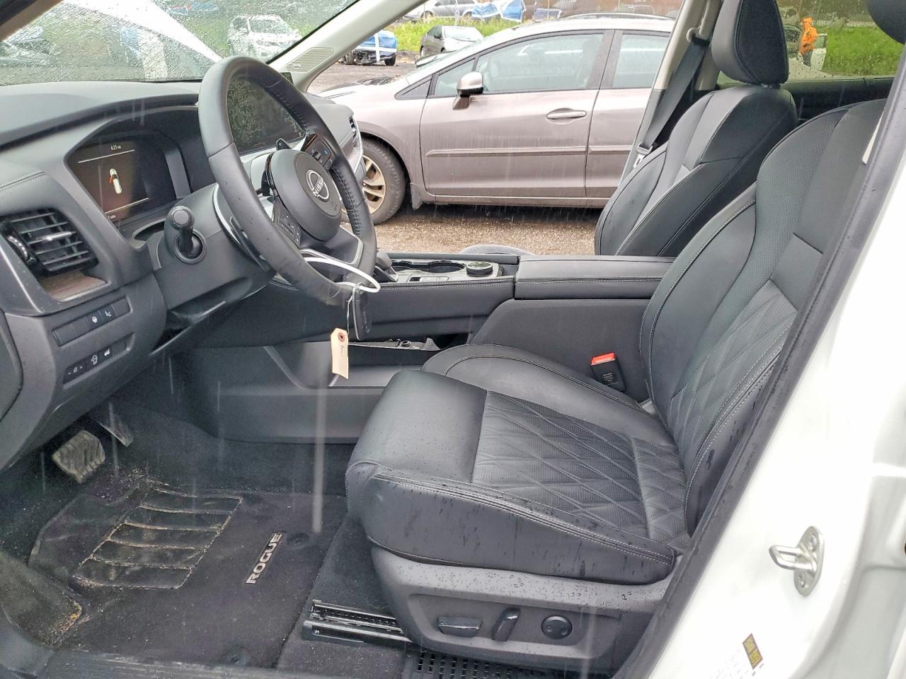 Nissan Rogue Platinum