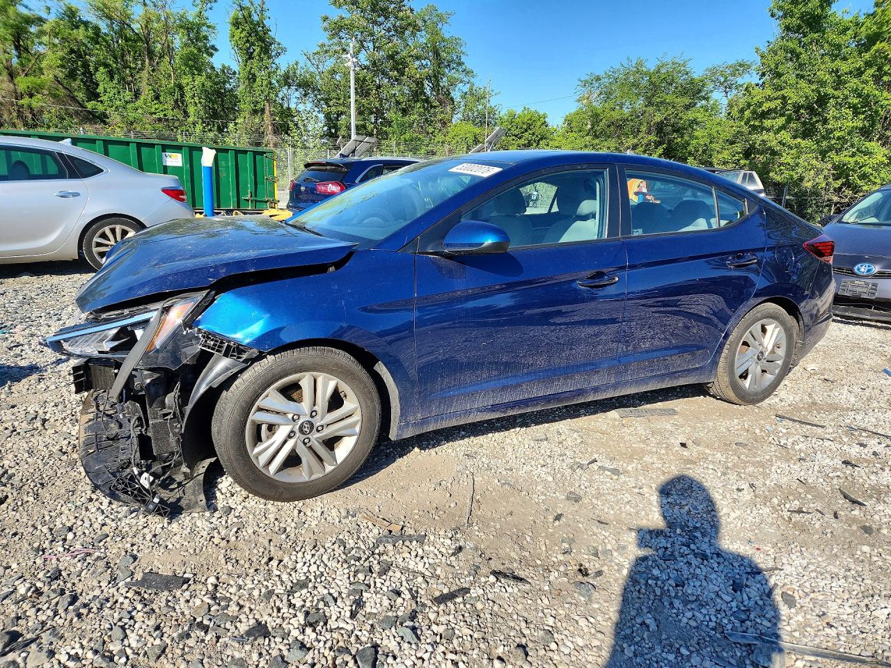 Salvage Hyundai ELANTRA Image