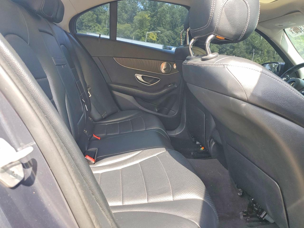 Mercedes-Benz C-Class 300 4matic