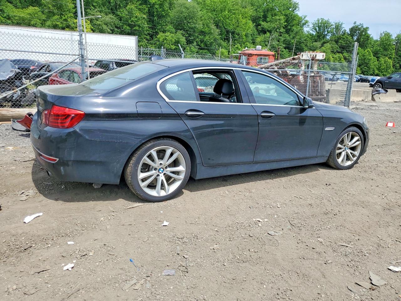 BMW 5 Series Xi