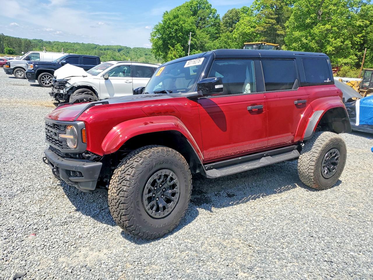 Salvage Ford Bronco Image