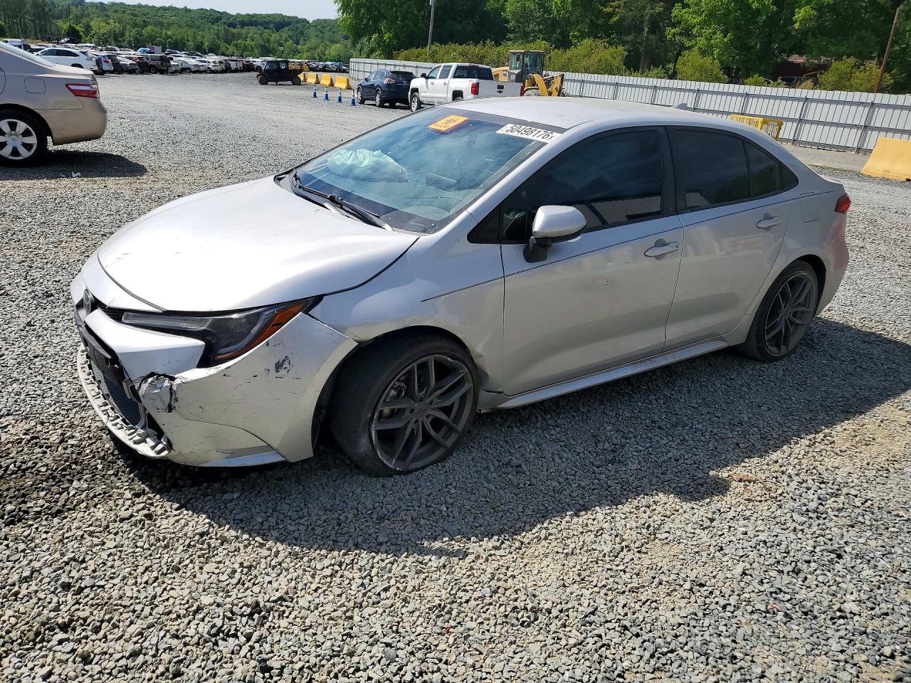 Salvage Toyota Corolla Image