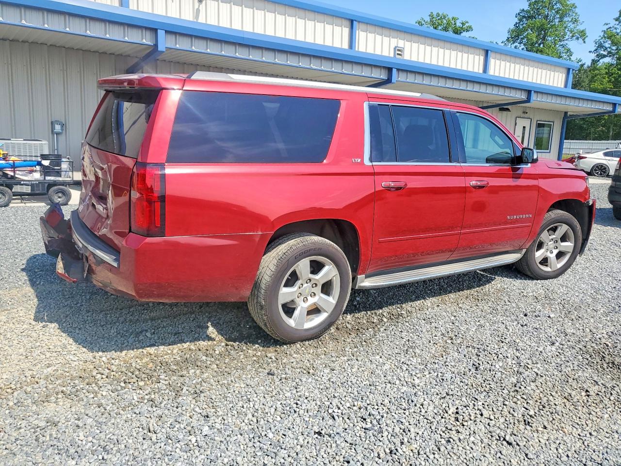 Chevrolet Suburban C1500 Ltz