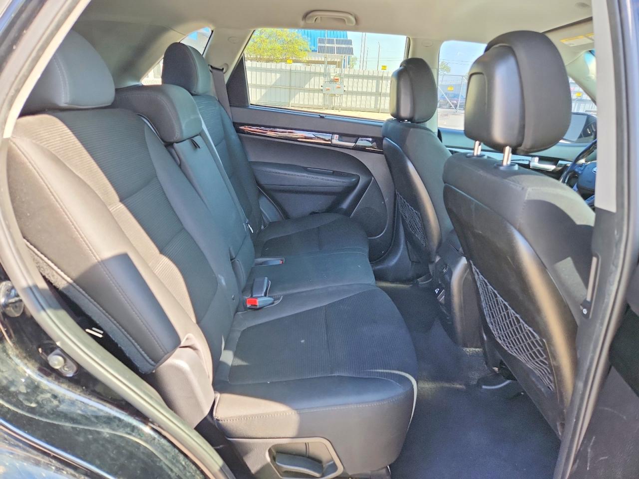 Kia Sorento Lx