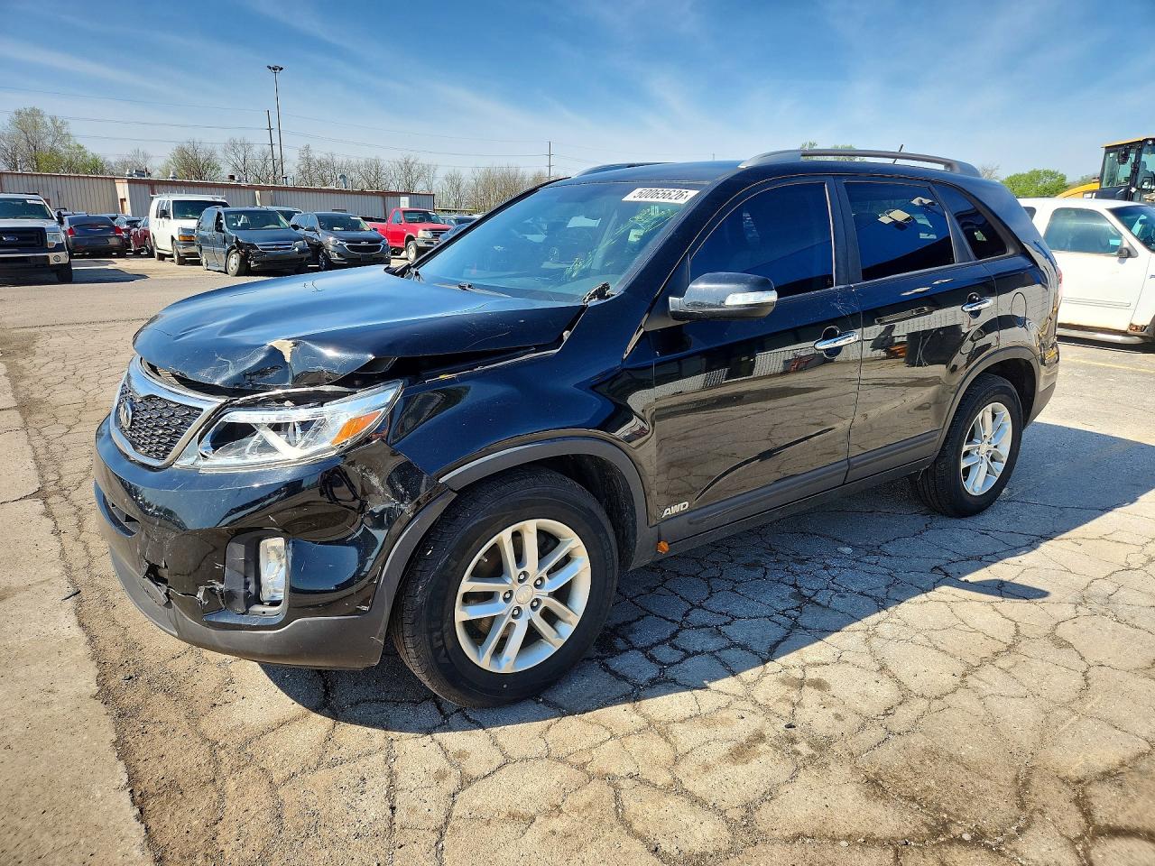 Salvage Kia Sorento Image