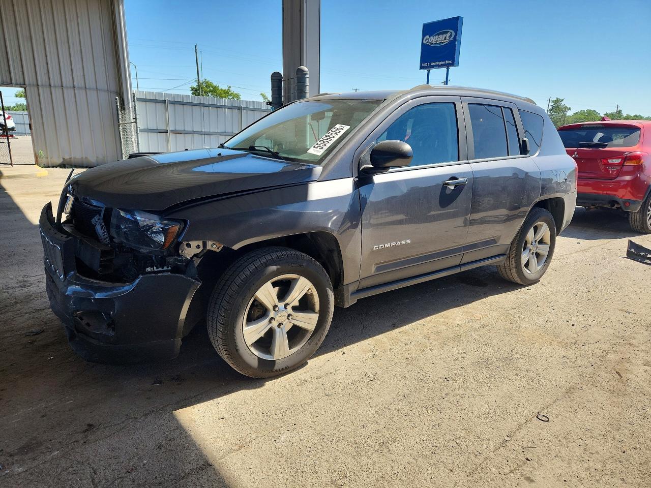Salvage Jeep Compass Image