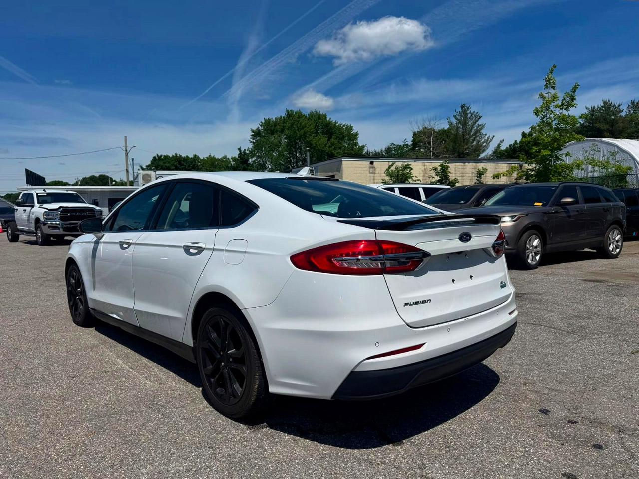 Ford Fusion Sel