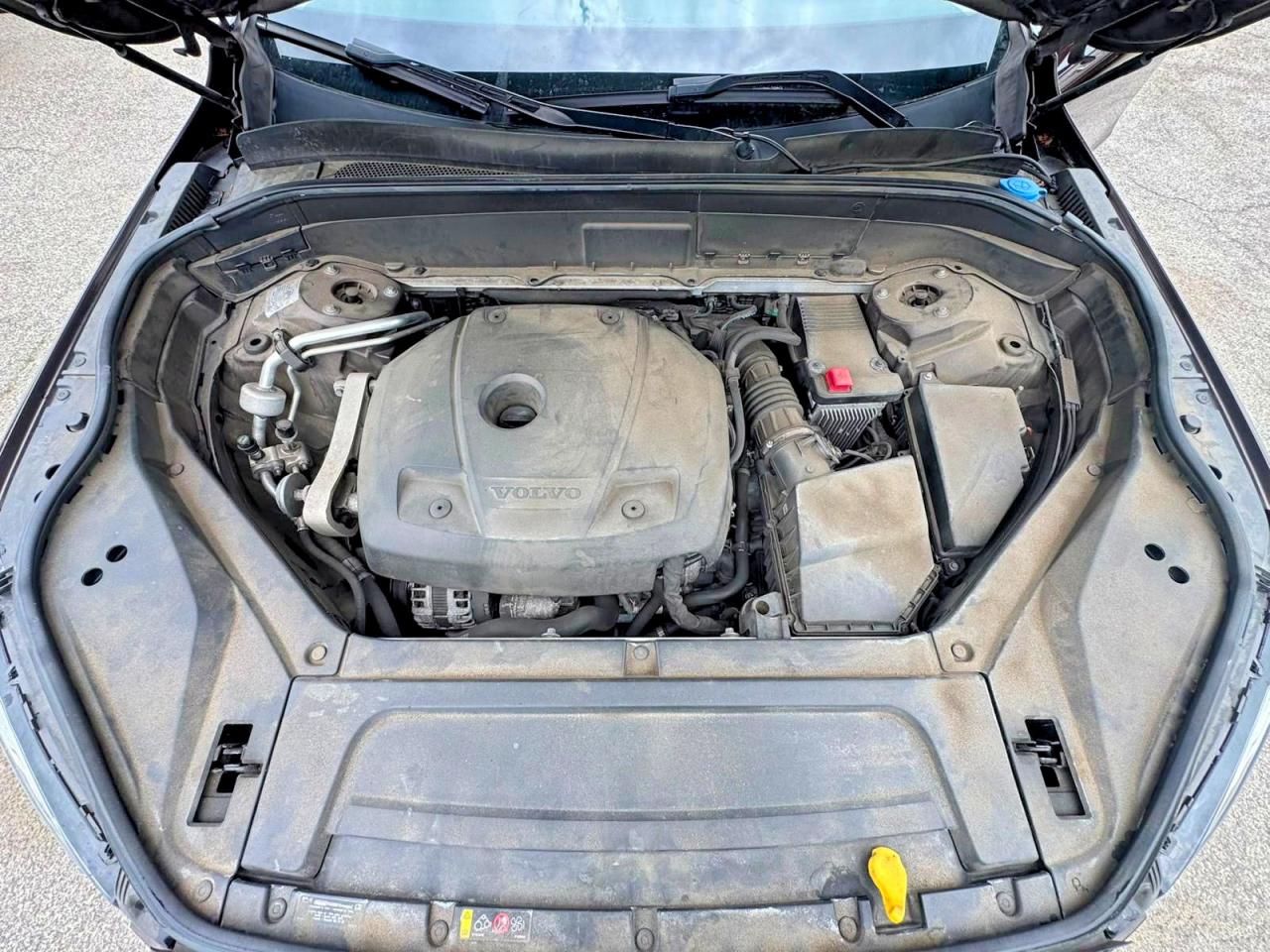 Volvo XC90 T6