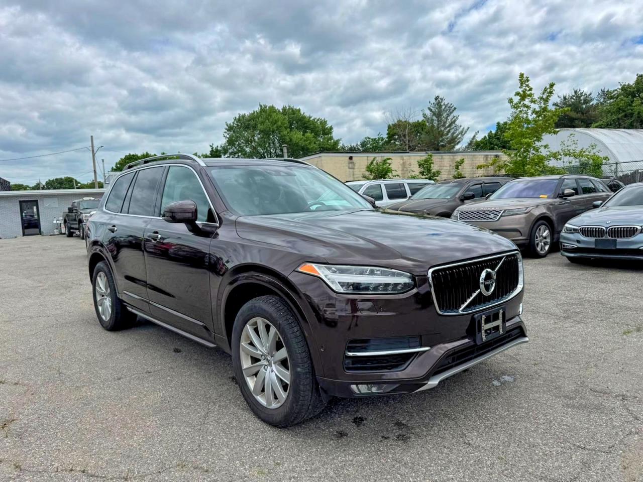 Volvo XC90 T6