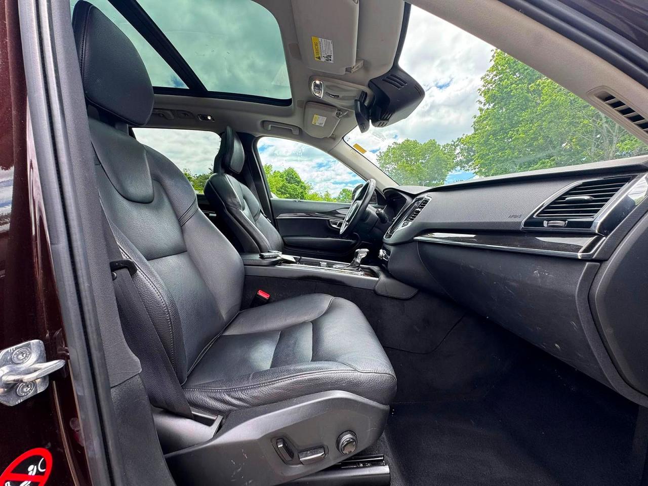 Volvo XC90 T6