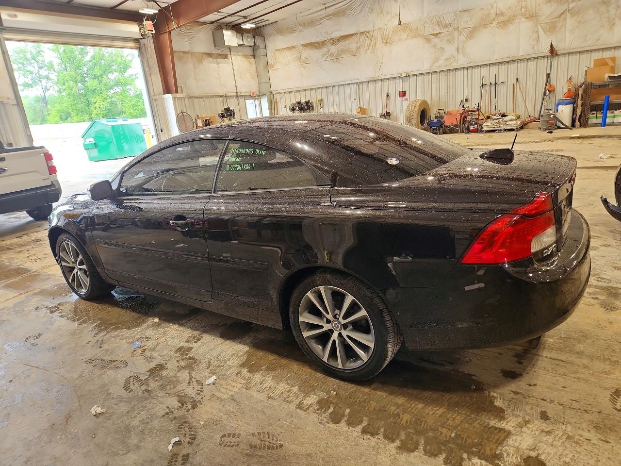 Volvo C70 T5