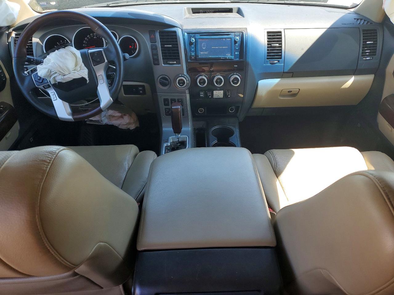 Toyota Sequoia Platinum