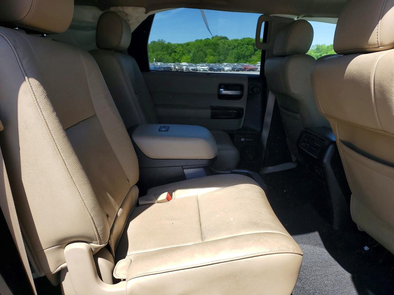 Toyota Sequoia Platinum