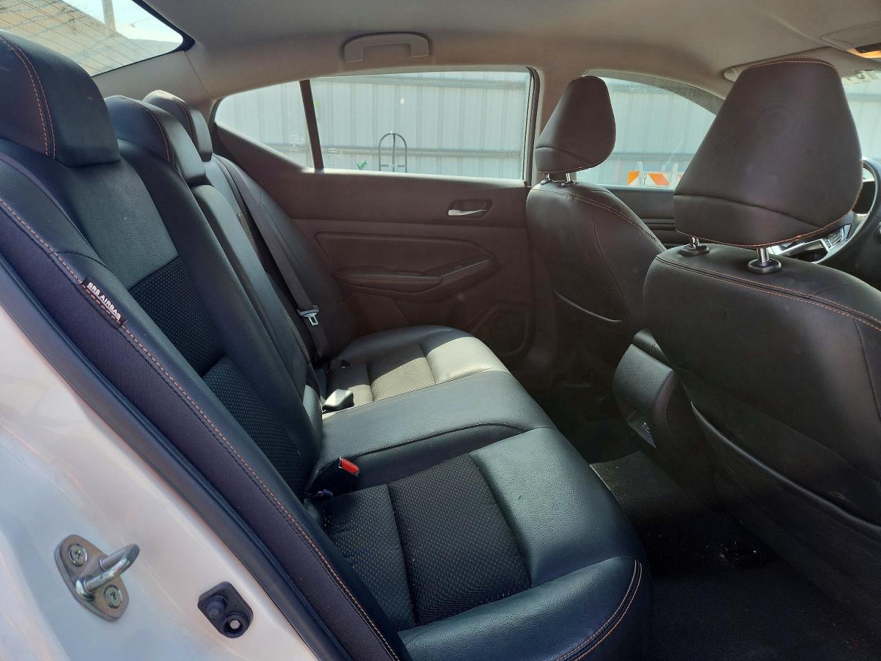 Nissan Altima Sr