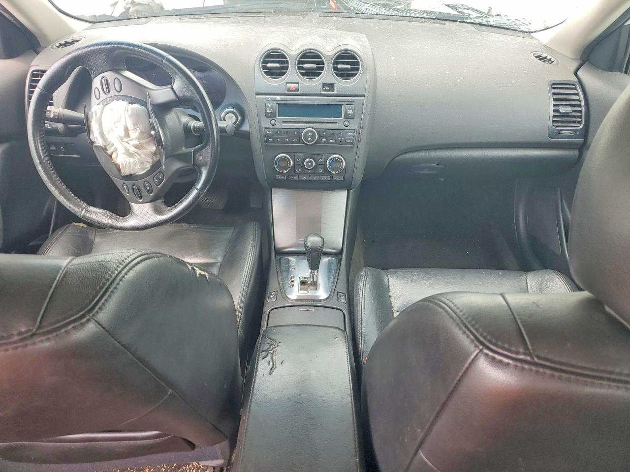 Nissan Altima Base