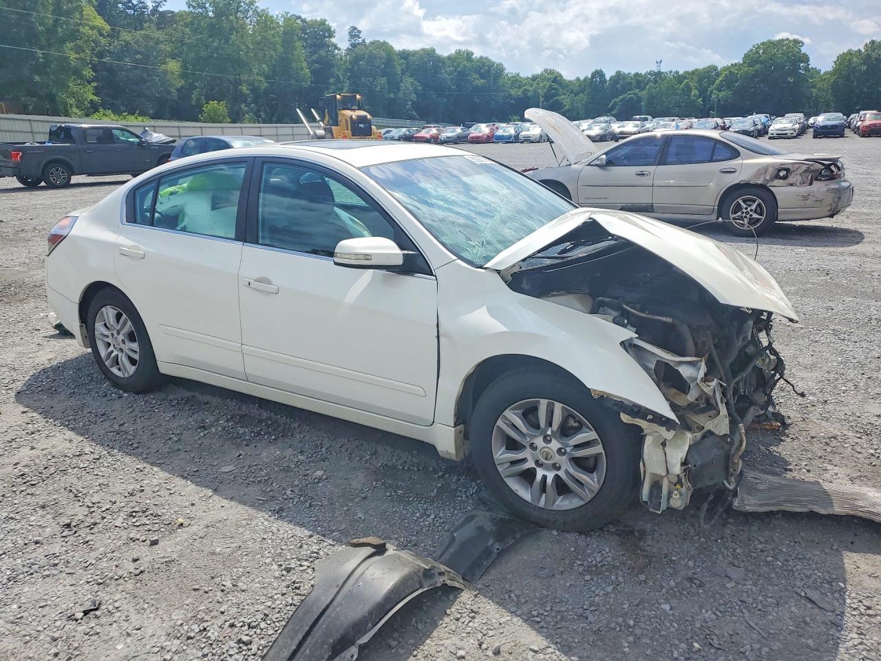 Nissan Altima Base