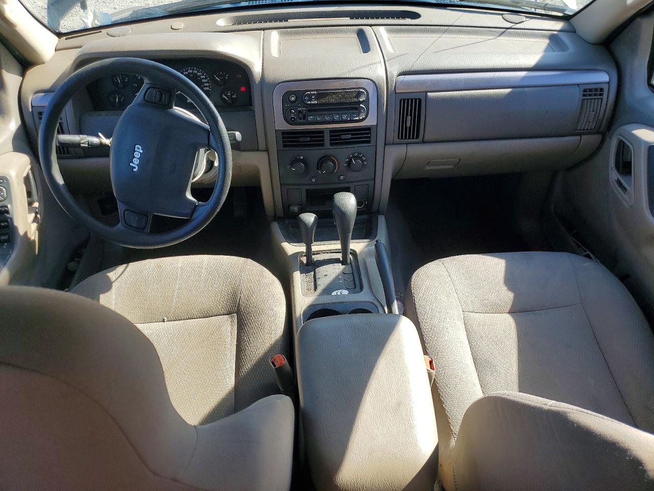 Jeep Grand Cherokee Laredo