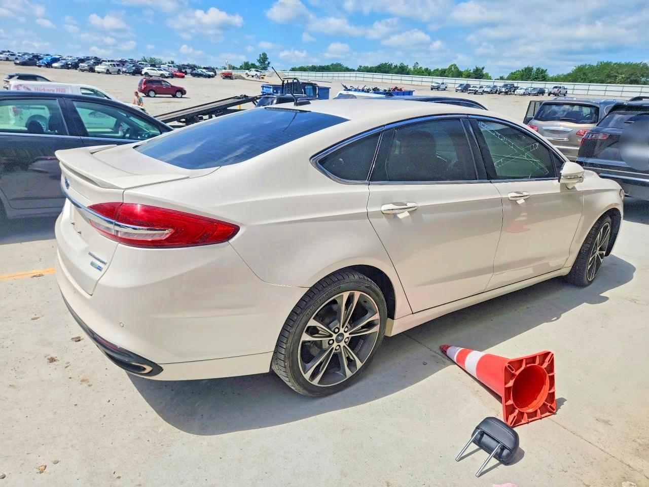 Ford Fusion Titanium