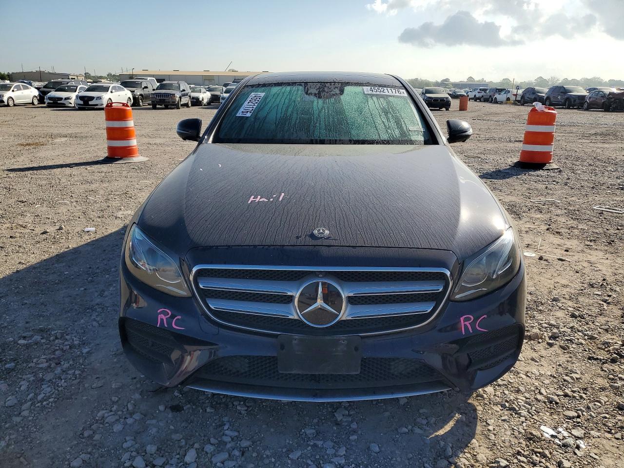 Mercedes-Benz E-Class 300
