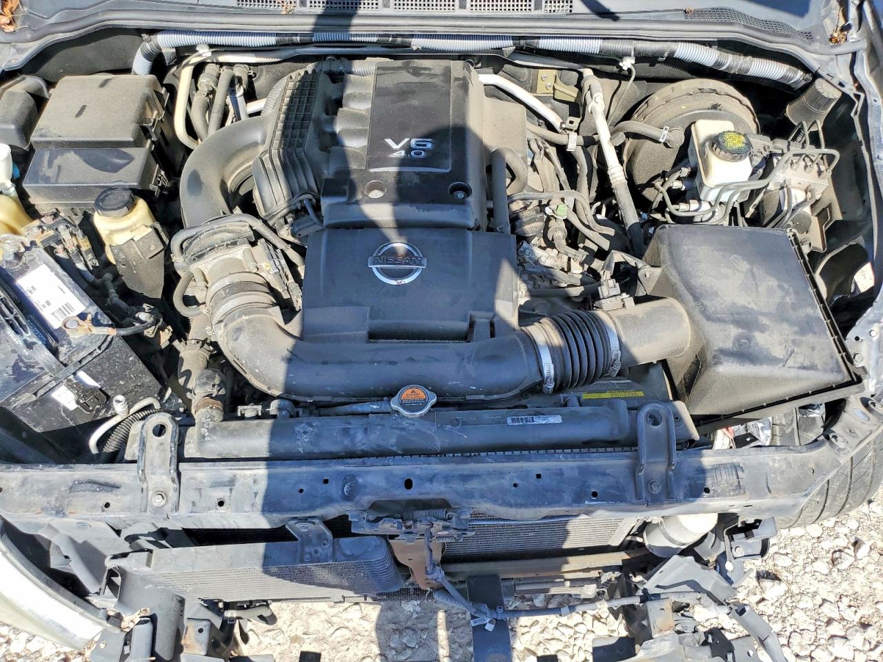 Nissan Frontier S