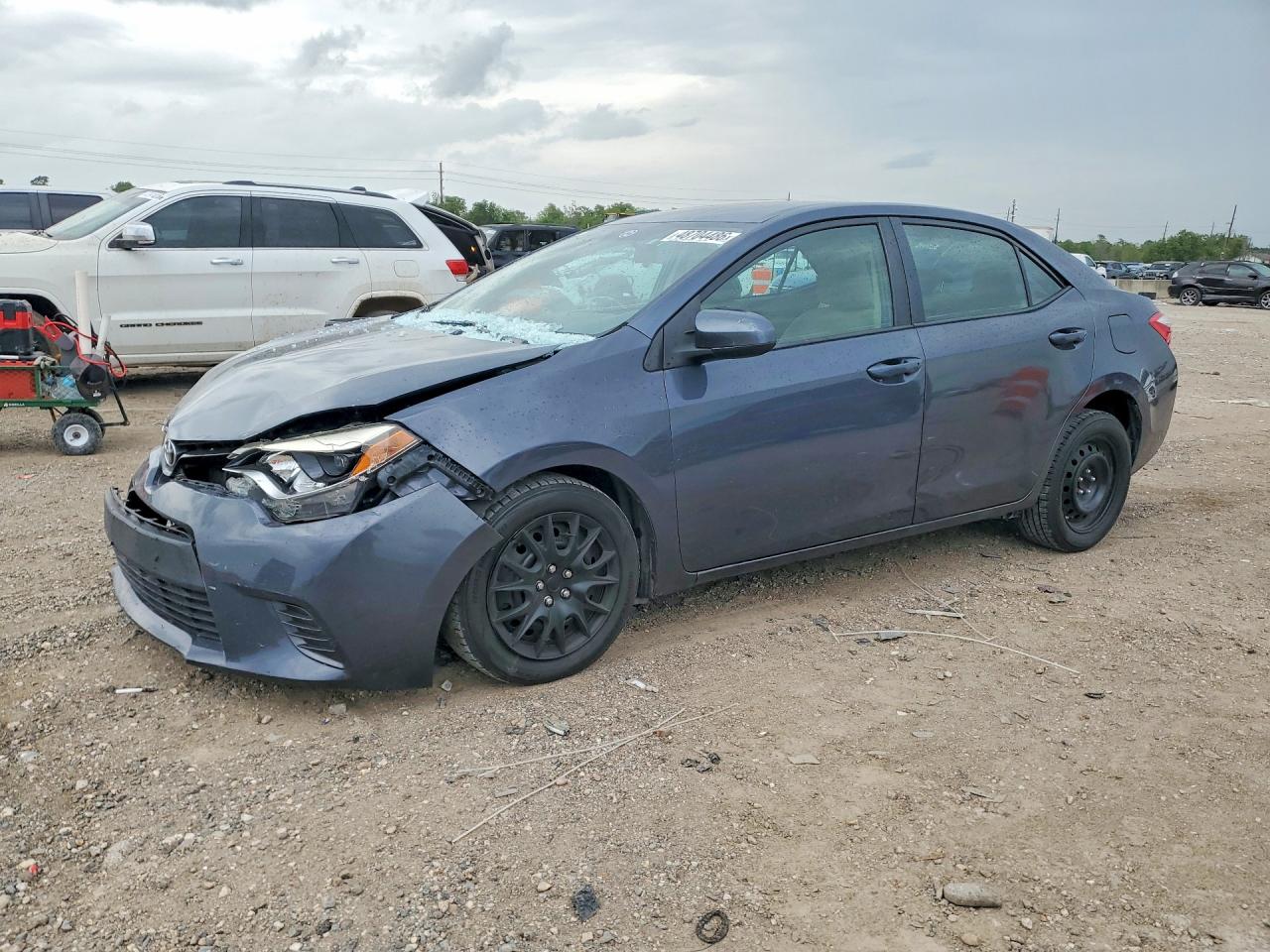 Salvage Toyota Corolla Image
