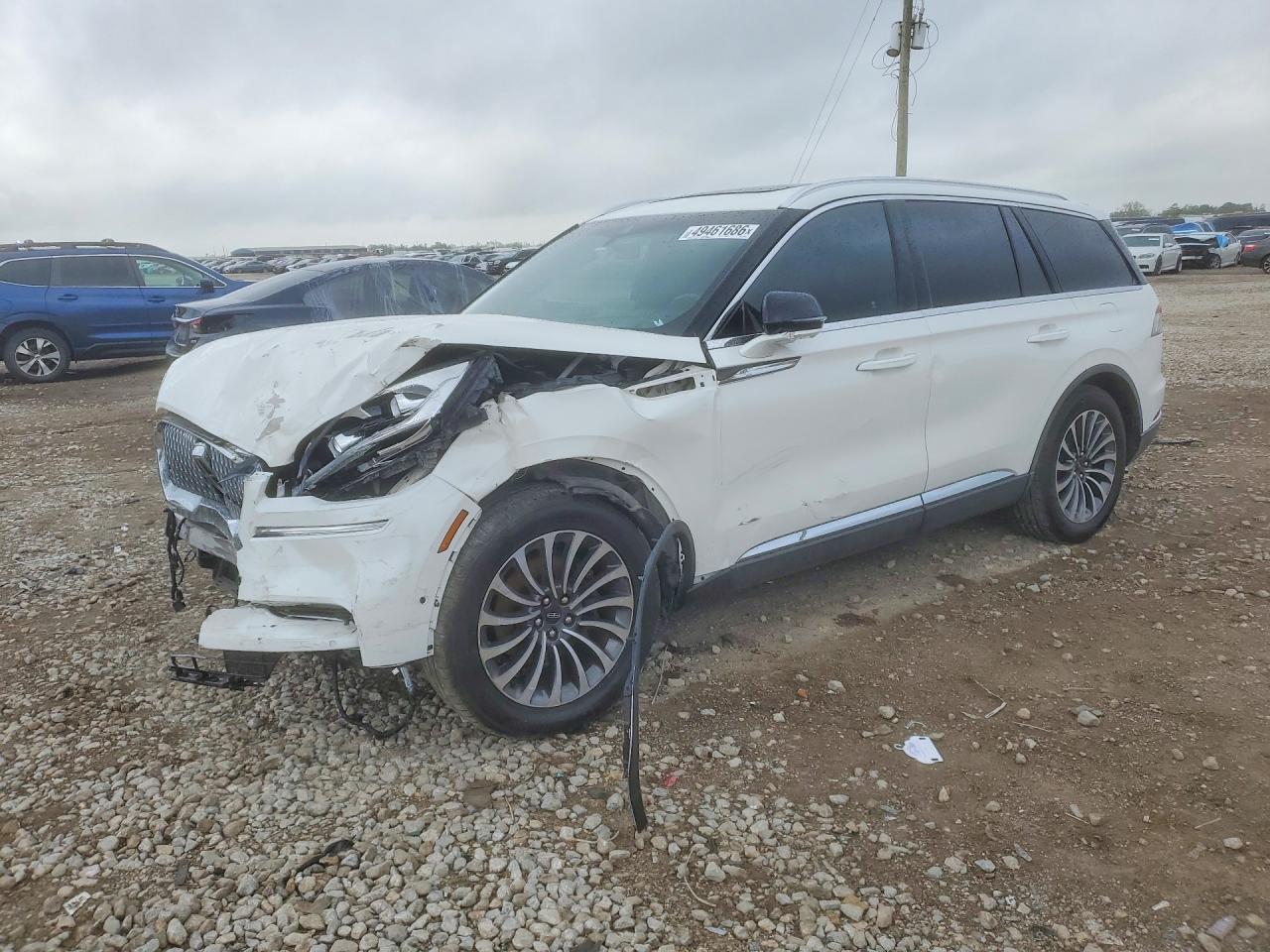 Salvage Lincoln Aviator Image