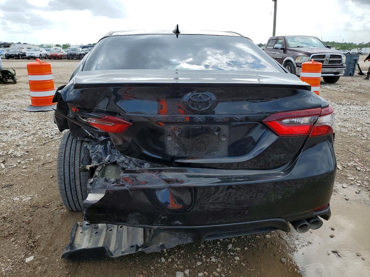 Toyota Camry Se
