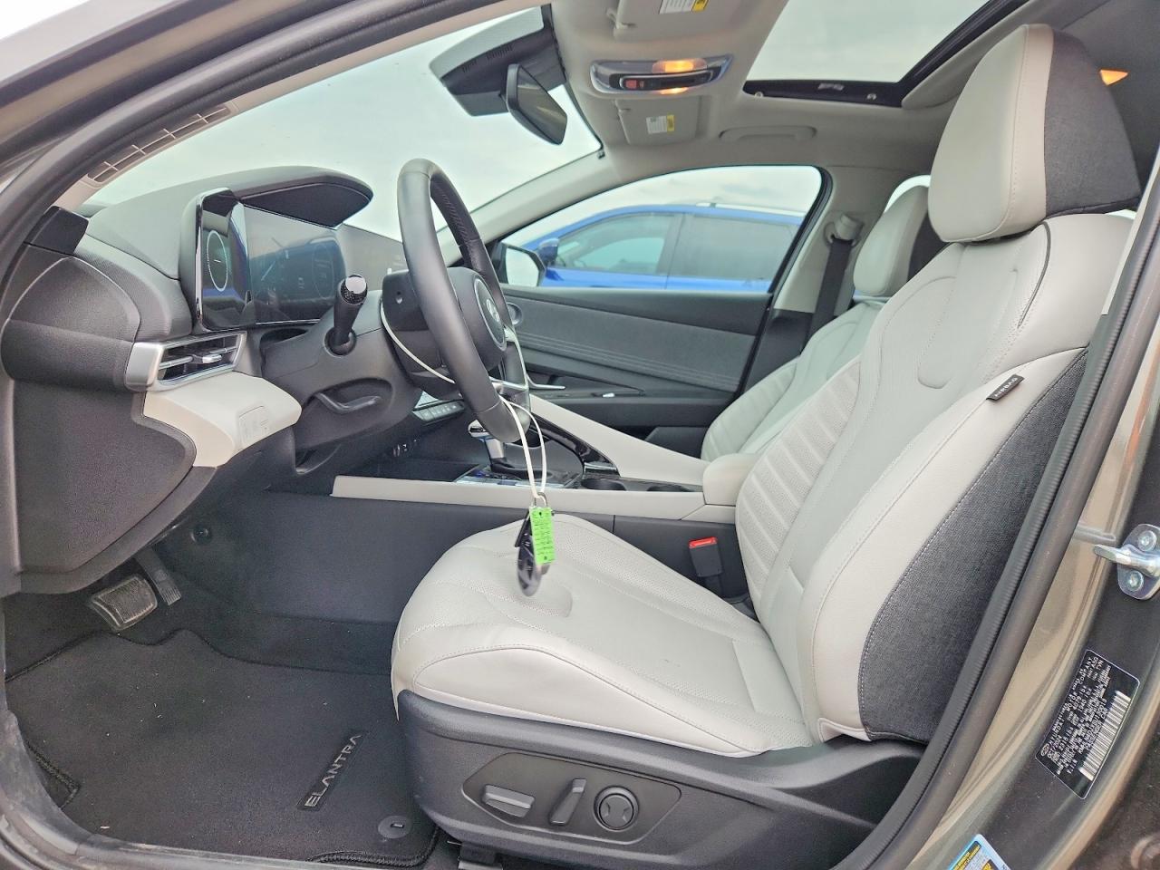 Hyundai ELANTRA Limited